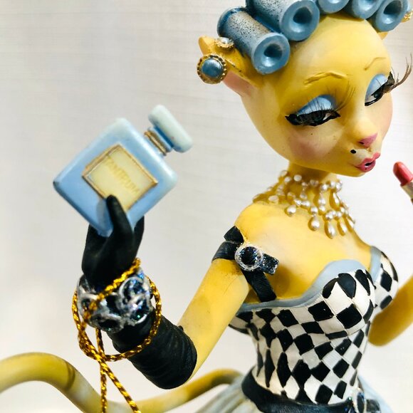 Margaret Le Van Alley Cats Figurine Daisy Doll - Picture 7 of 15